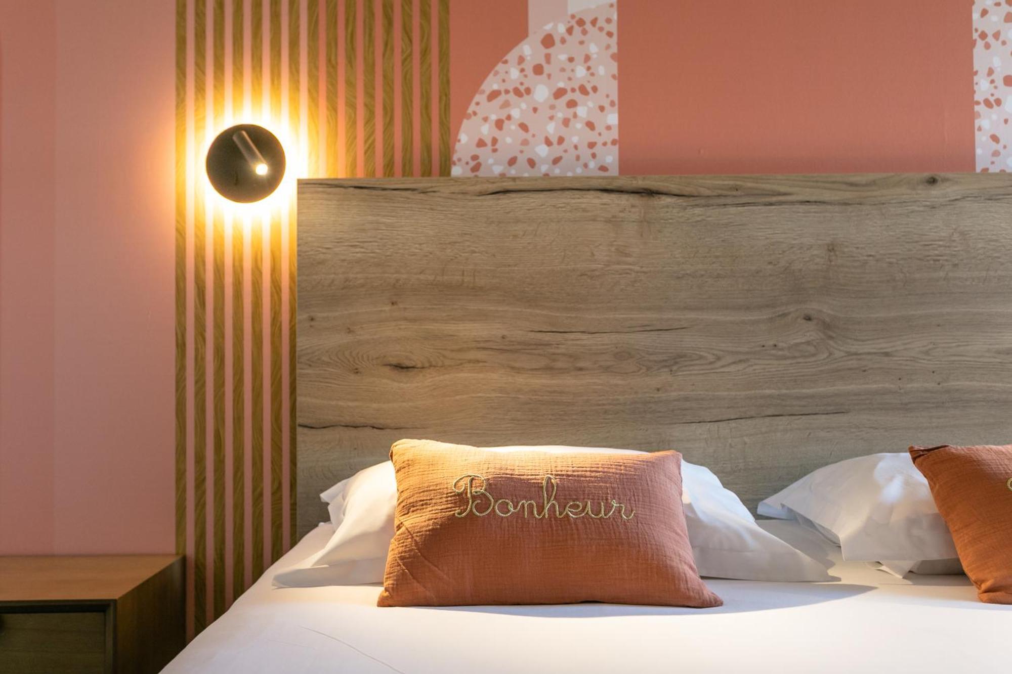 Relais Amadourien Hotel โรกามาดูร์ ภายนอก รูปภาพ